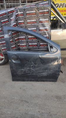 DACİA STEPWAY SAĞ ÖN KAPI