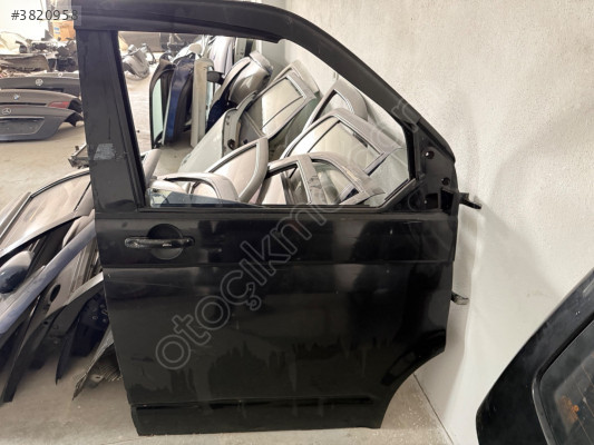 VW TRANSPORTER T5 ÇIKMA ORJİNAL HATASIZ DOLU SAĞ ÖN KAPI N2
