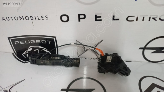 PEUGEOT 308 OPEL ASTRA L SAĞ ARKA KAPI KİLİDİ 9833093080