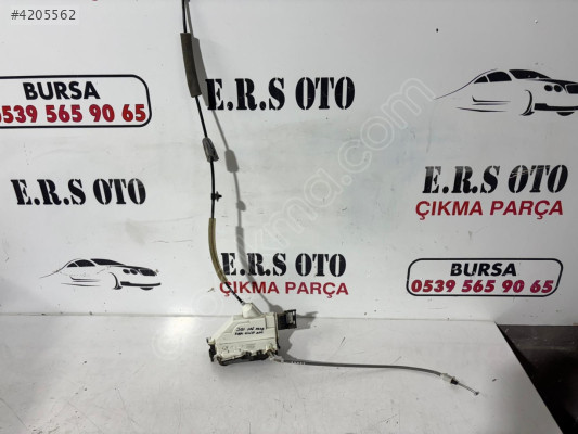 301 SAĞ ARKA KAPI KİLİDİ