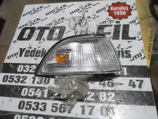 TOYOTA COROLLA AE92 1988-1992 SAĞ SİNYAL SIFIR