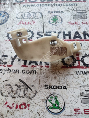 3G5867191B Passat b8 sağ arka montaj direği