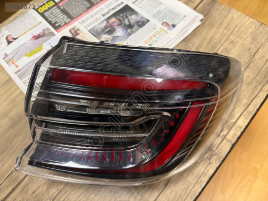 Renault Clio 5 sağ arka stop