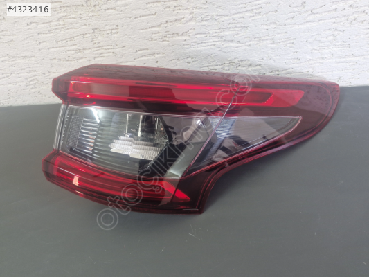 NİSSAN QASHQAİ SAĞ ARKA DIŞ STOP LAMBASI DUYSUZ SIFIR 2017-2021