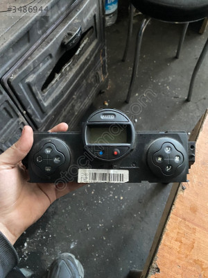 MEGANE 2 KLİMA KONTROL PANELİ DİJİTAL ORJİNAL ÇIKMA PARÇAAA