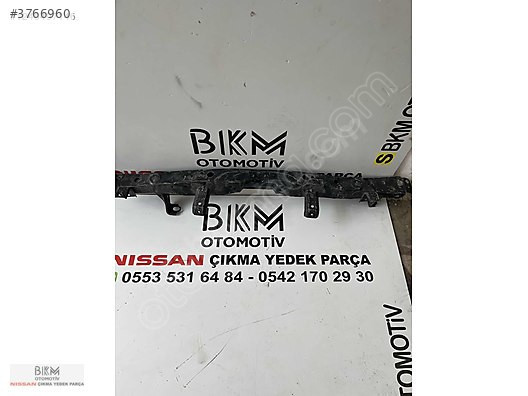 Nissan Juke Ön Panel Üst Parça