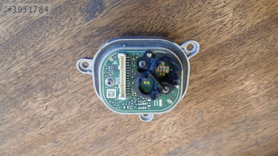 AUDİ A4 SOL LED FAR BEYNİ - 1305715395