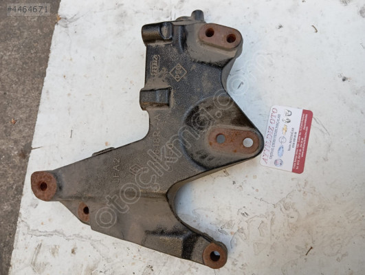 RENAULT TRAFİC 3 MOTOR KULAĞI 112319818R