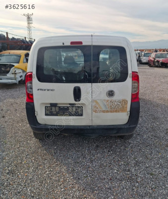 Fiat Fiorino bagaj kapağı