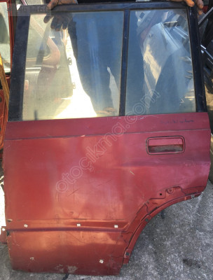 Suzuki Vitara 1990-2004 Çıkma Sol Arka Kapı