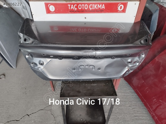 Honda Civic çıkma bagaj kapağı