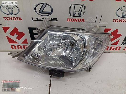 TOYOTA HİLUX SOL FAR ÇIKMA PARÇA 2009-2011