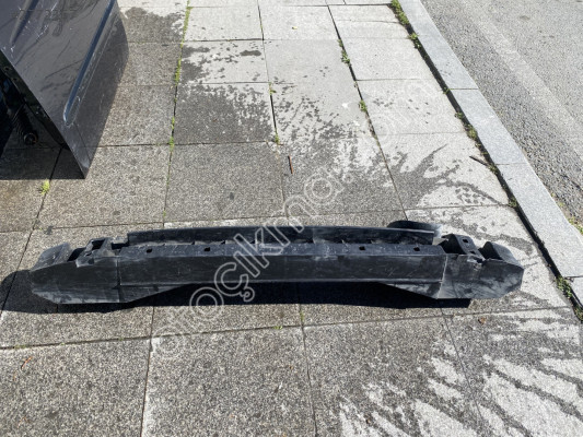 renault clio beş çıkma arka tampon darbe emici