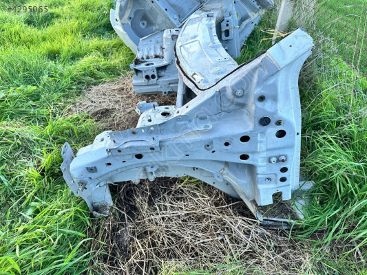 RENAULT CLİO 4 SOL ŞASE PODYA KOMPLE ORJİNAL