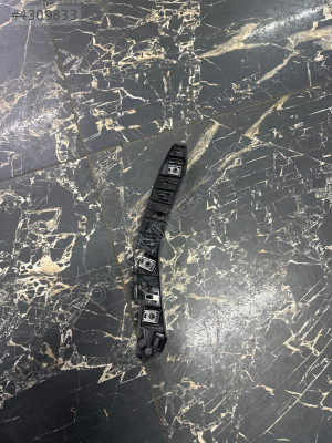 Peugeot 2008 ön tampon braket