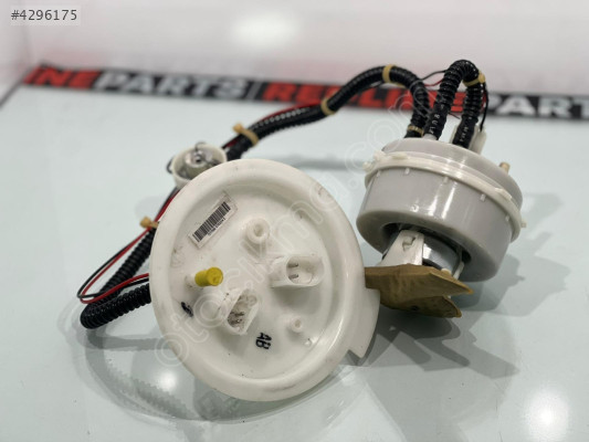 702701590 BMW X3 DEPO İÇİ YAKIT POMPASI BMW N20 N52 F10 F11