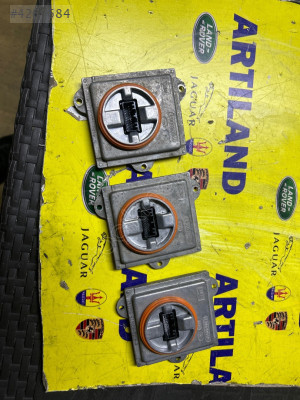 Land Rover far beyni