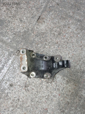 04L131159C 16-19 A4 2.0 TDI ORJ. ÇIKMA EGR TUTUCU