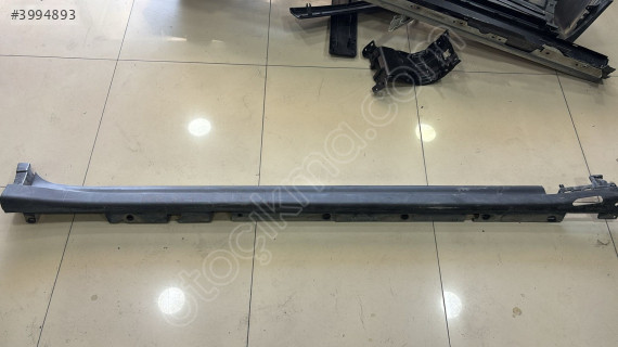 BMW X3 G01 SAĞ MARŞPİYEL 7400676