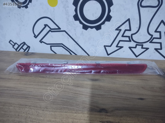 Volkswagen Caddy Ek Fren Lambası 3. Stop Fıskiyeli 2015