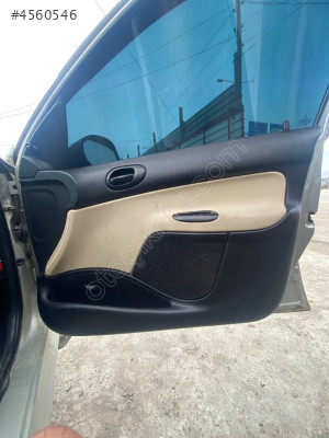 Peugeot 206 sağ ön kapi döşemesi