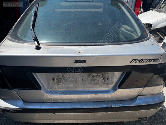 Nissan Primera bagaj