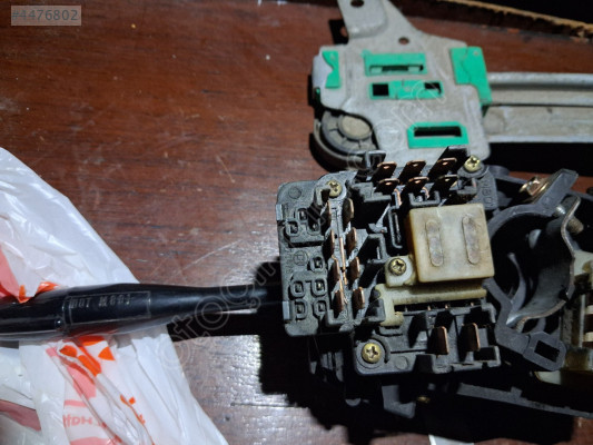 Mazda  E2200  Far  Kolu