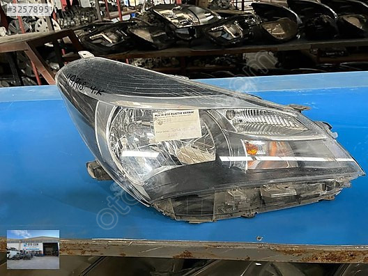 OTO CEMDEN ÇIKMA TOYOTA YARİS 2014 SAĞ ÖN FAR