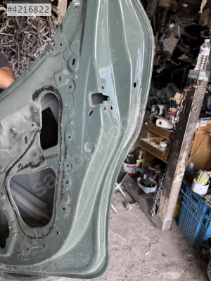 Dacia sandero yeni kasa sağ arka kapı