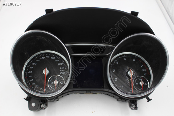 Mercedes GLA GÖSTERGE PANELİ A1569004203 0263698283