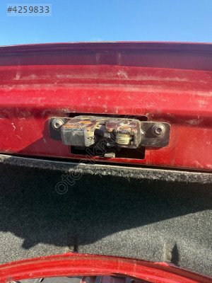 RENAULT MEGANE 2 BAGAJ KİLİDİ