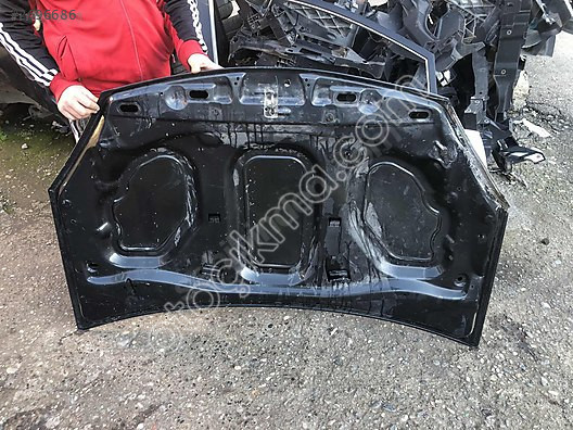 2012 dacia sandero ön kaput