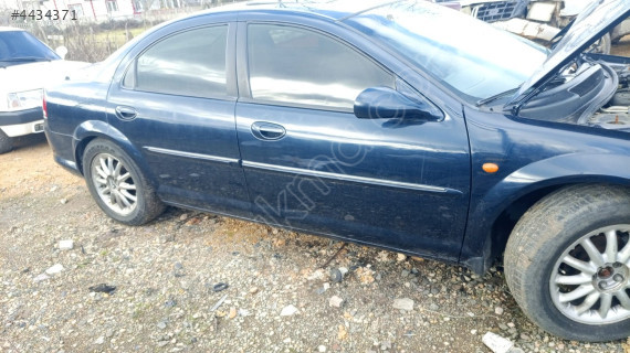 Chrysler sebrıng sag kapılar sedan 2005