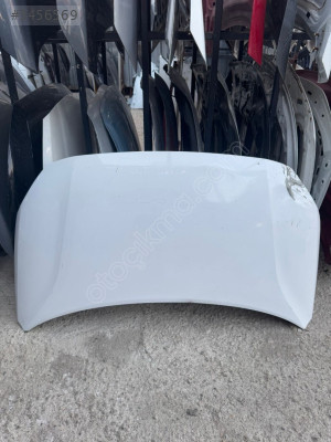 Hyundai bayon ön motor kaputu