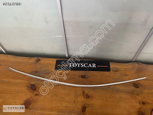 Vw Passat B8 Sağ Ön Kapı Sıyırıcı Fitil Nikelajı Orj 3G08376