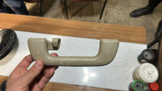 2004-2006 TOYOTA AVENSİS ELCEK ORJ ÇIKMA