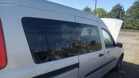 Chery Taxim Arka Cam Yedek Parçası - Sağ Yan Cam Çıkma