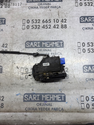 ÇIKMA VW CADDY SAĞ ÖN KAPI KİLİDİ