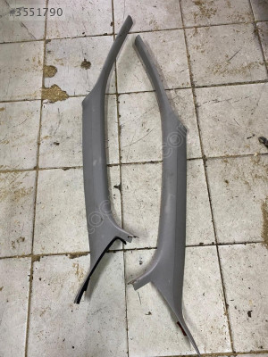 FOCUS 1 ÖN DİREK PLASTİĞİ ORJİNAL PARÇA