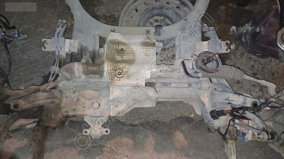 Mercedes W176 W246 A180 Benzinli Motor Alt Travers Dolu