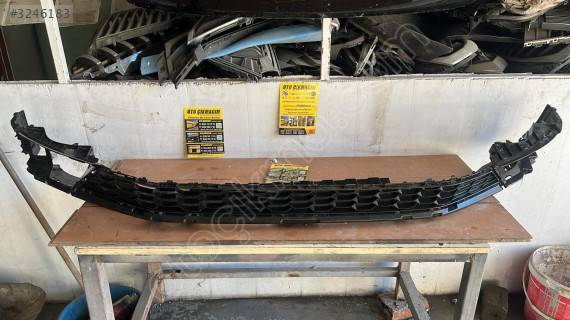 VOLKSWAGEN TİGUAN ÖN ALT TAMPON SPOYLER 5NA805903