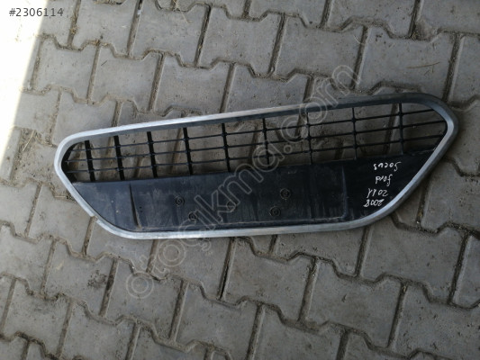 Ford focus ön tampon ızgarası 2008 2011 arası
