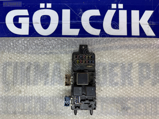 0B08-0091 Volvo S40 1.8 Sigorta Kutusu ORJİNAL
