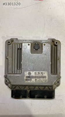 Volkswagen Golf 1.6 Motor Beyni Med9.5.10 0261S02007 03C906056A