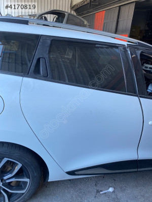 clio 4 steyşin wagon sağ arka kapı dolu hatasız