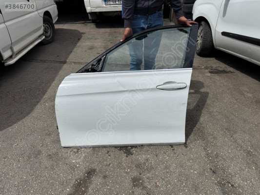 BMW F30 sol ön kapı