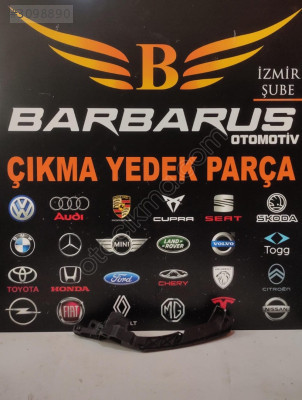 AUDİ A1 SOL FAR BRAKETİ 82A807571