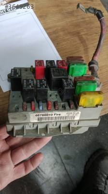 Orijinal Fiat Albea 14-8V Sigorta Kutusu - Çıkma Parça