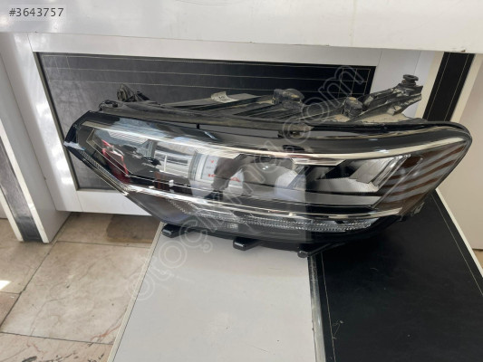 VOLKSWAGEN PASSAT B8.5 BUSİNESS SOL ÖN FAR