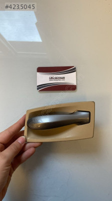 70342879 bmw 5 kasa e60 sol arka kapı iç açma kolu